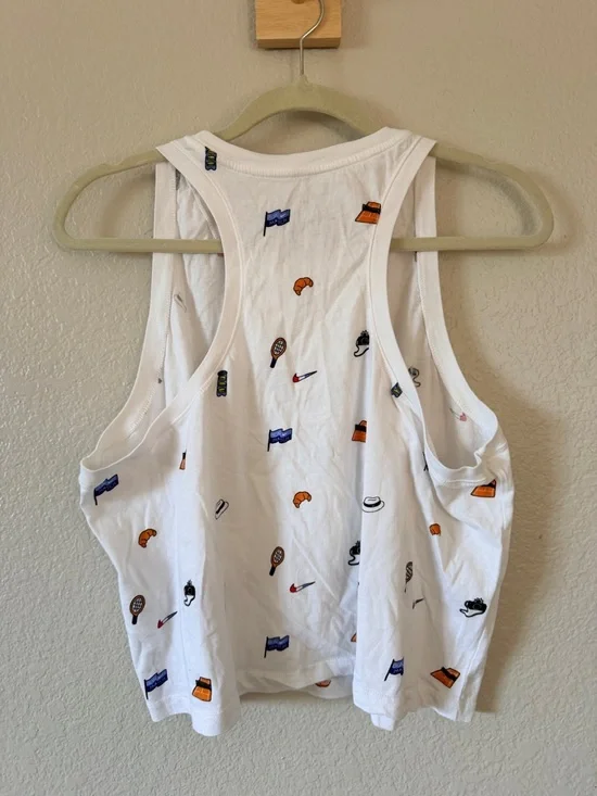 Nike XL French Tennis White Graphic Tank with Multicolor - Picture 2 of 4